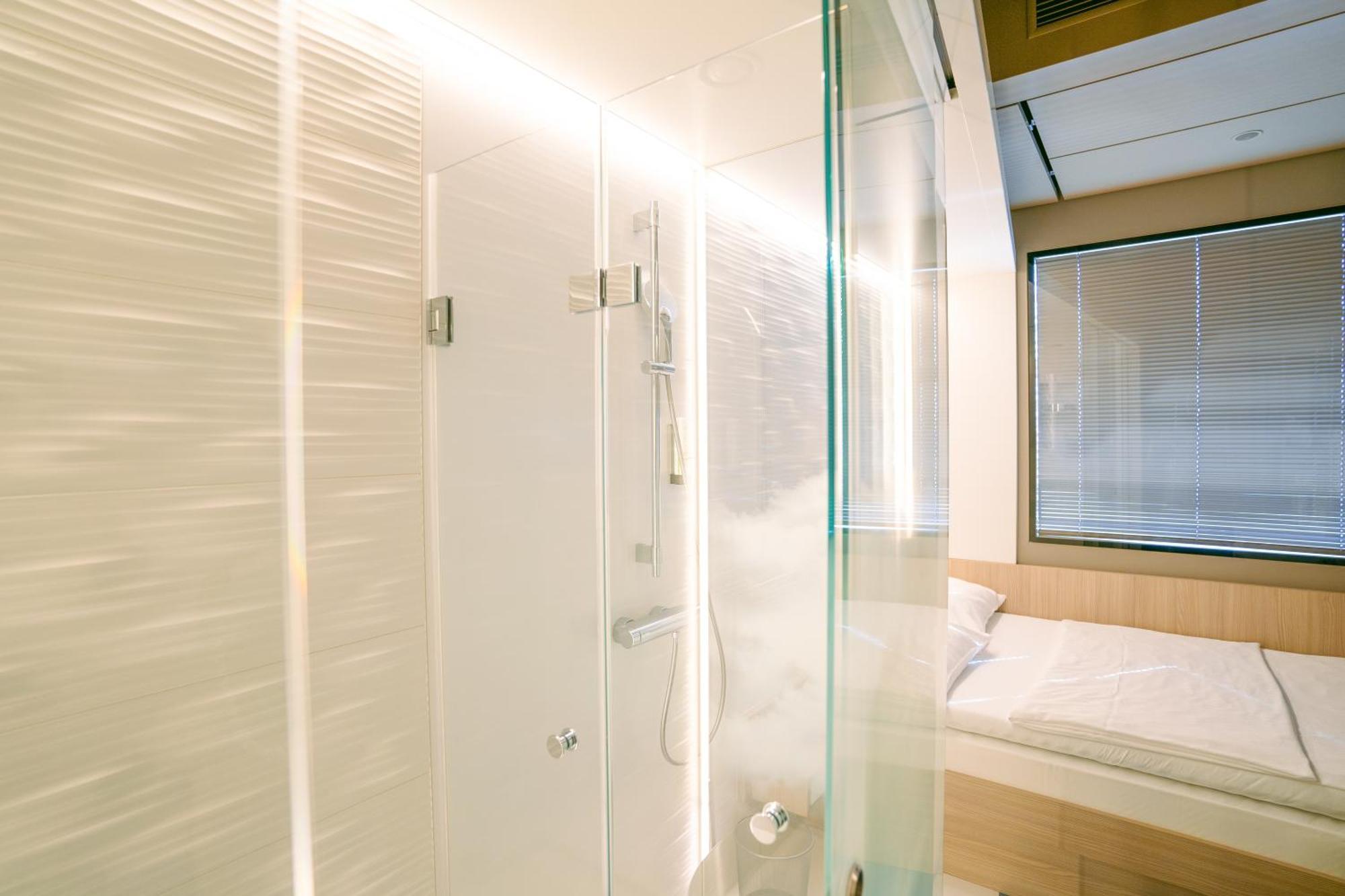 Hotel My Cloud Transit - Guests With International Flight Only! Frankfurt am Main